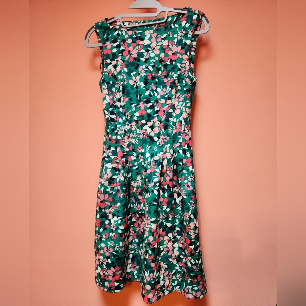 Vince Camuto Green Dress Size 2